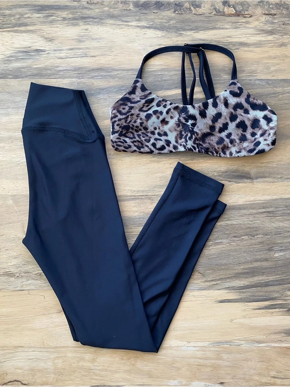 Five Dancewear Girl’s Cheetah Print Top YXL & Black Leggings YL